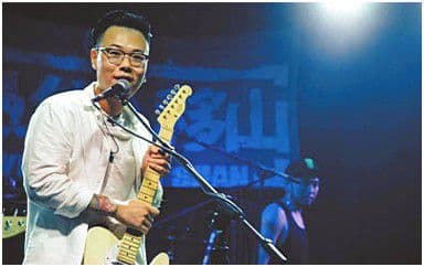 自己吉他谱_许钧_D调指法原版弹唱谱