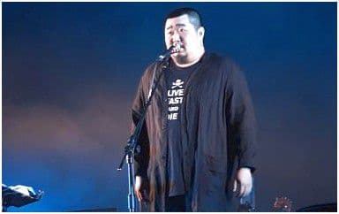 郭源潮吉他谱_宋冬野_A调指法原版弹唱谱
