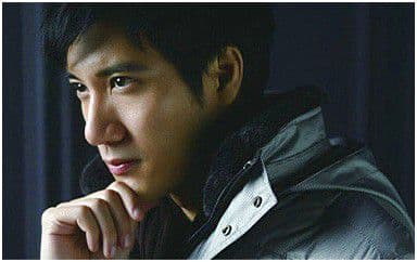 风中的遗憾吉他谱_王力宏_E调指法弹唱谱图片