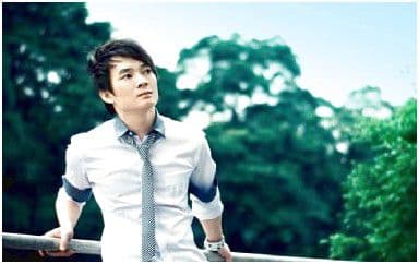 谁会记得吉他谱_六哲_G调指法原版弹唱谱