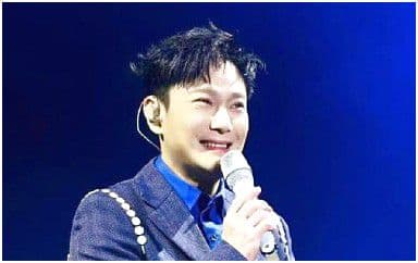 太想爱你吉他谱_张信哲_C调指法原版弹唱谱